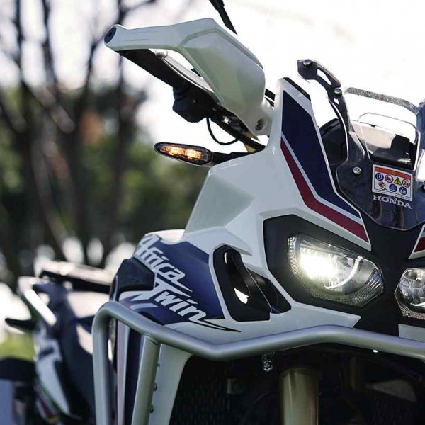 REVIEW HONDA AFRICA TWIN