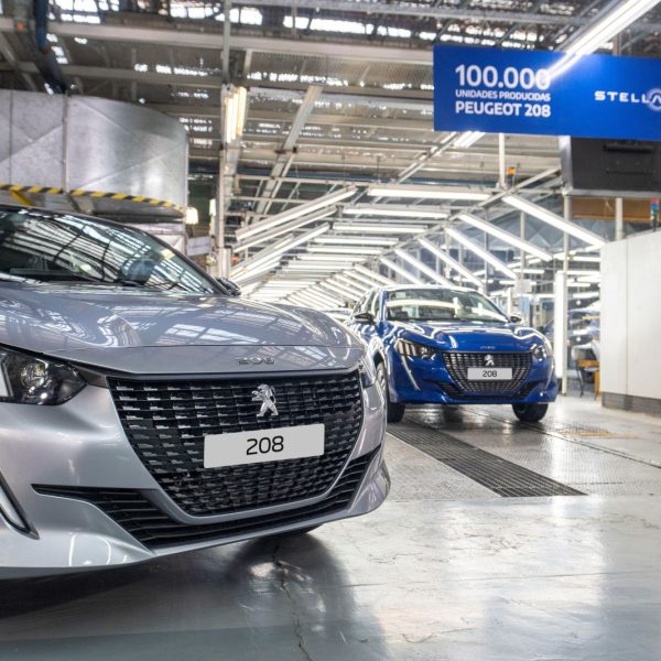 Stellantis alcanzó las 100.000 unidades producidas del Peugeot 208 en El Palomar