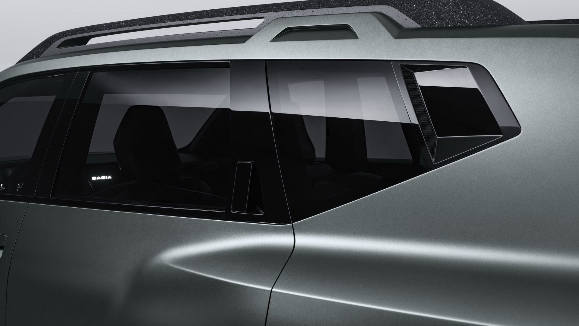 2021-Dacia-Bigster-Concept-08