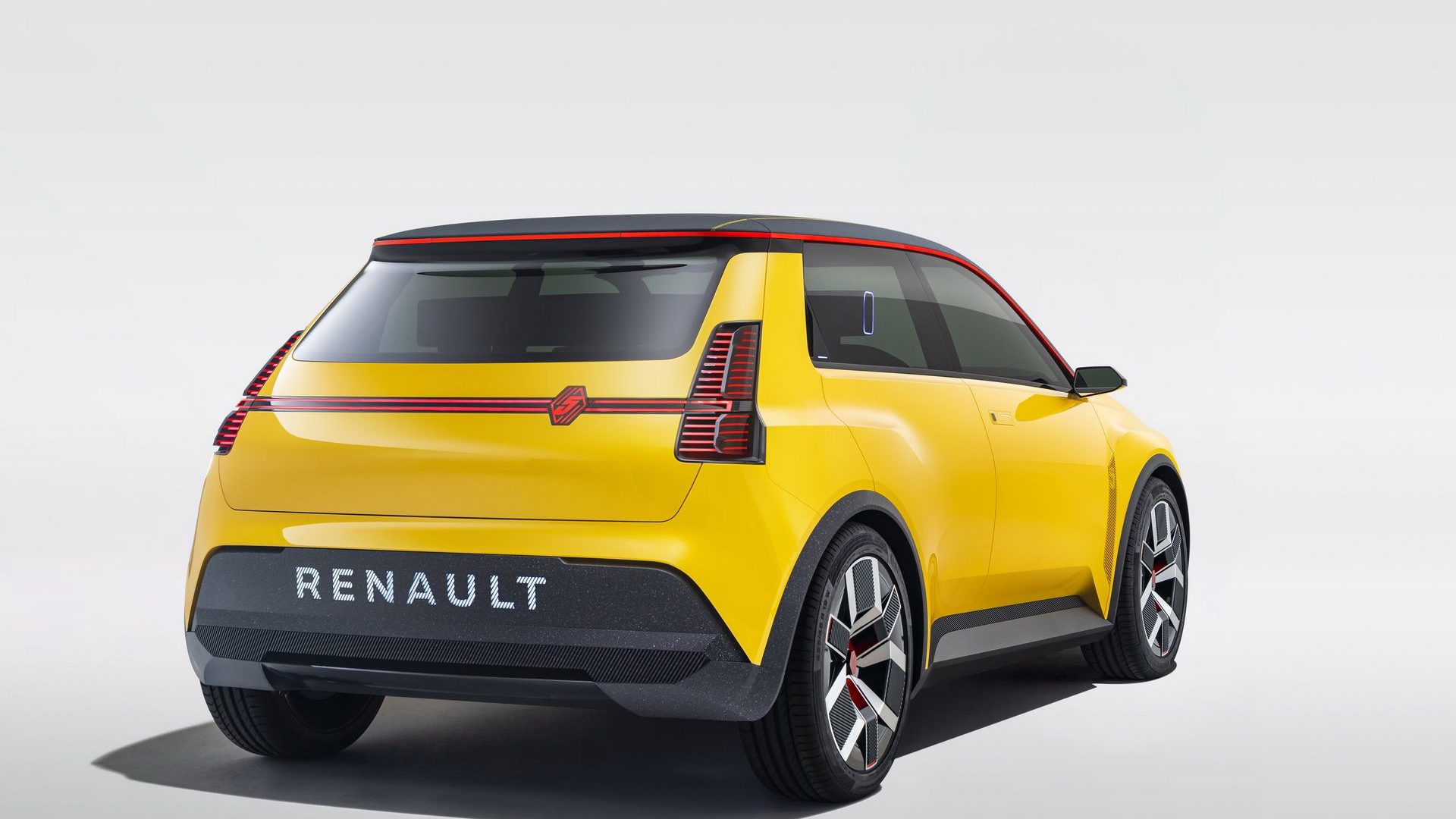 2021-Renault-5-Prototype-03
