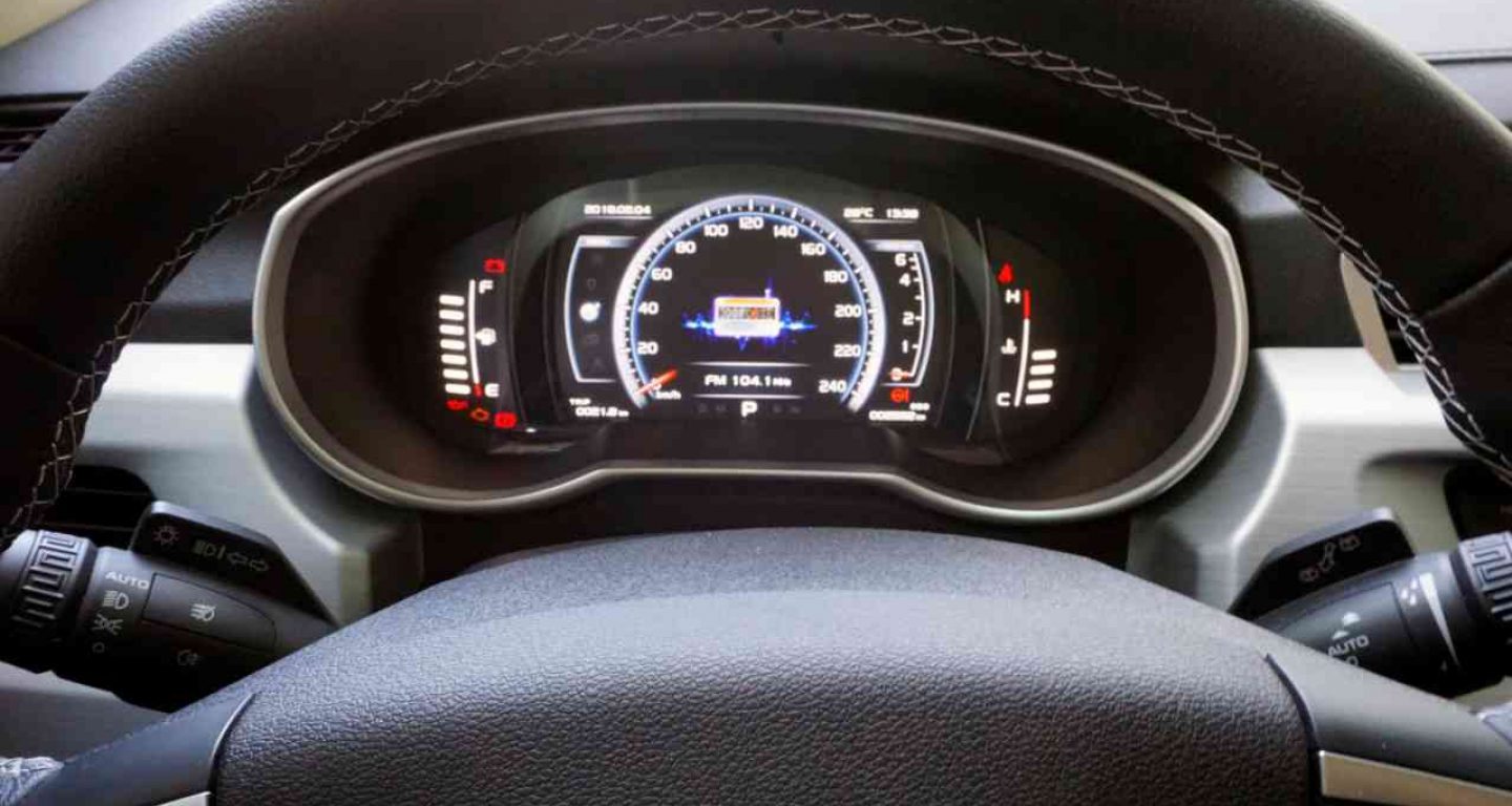 REVIEW GEELY EMGRAND X7 SPORT