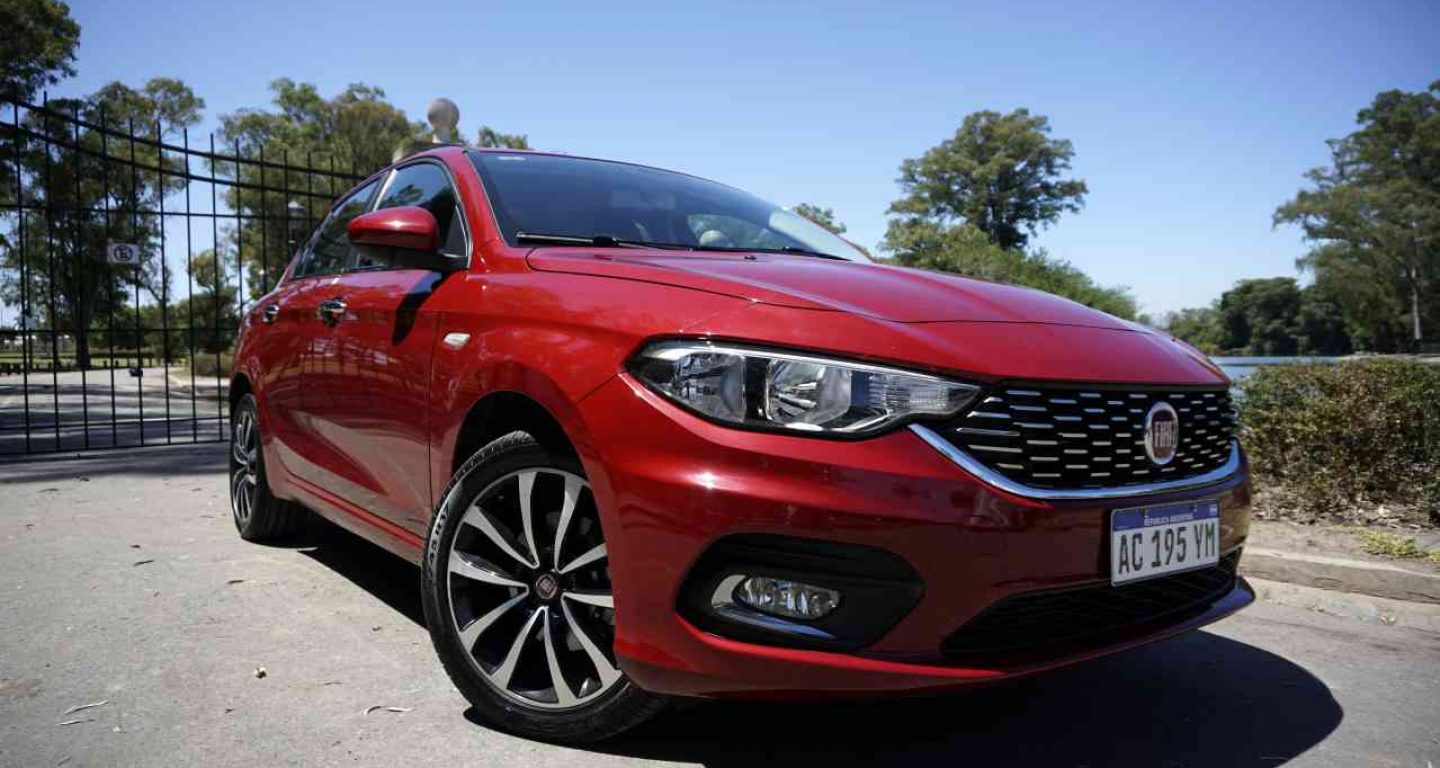 REVIEW FIAT TIPO