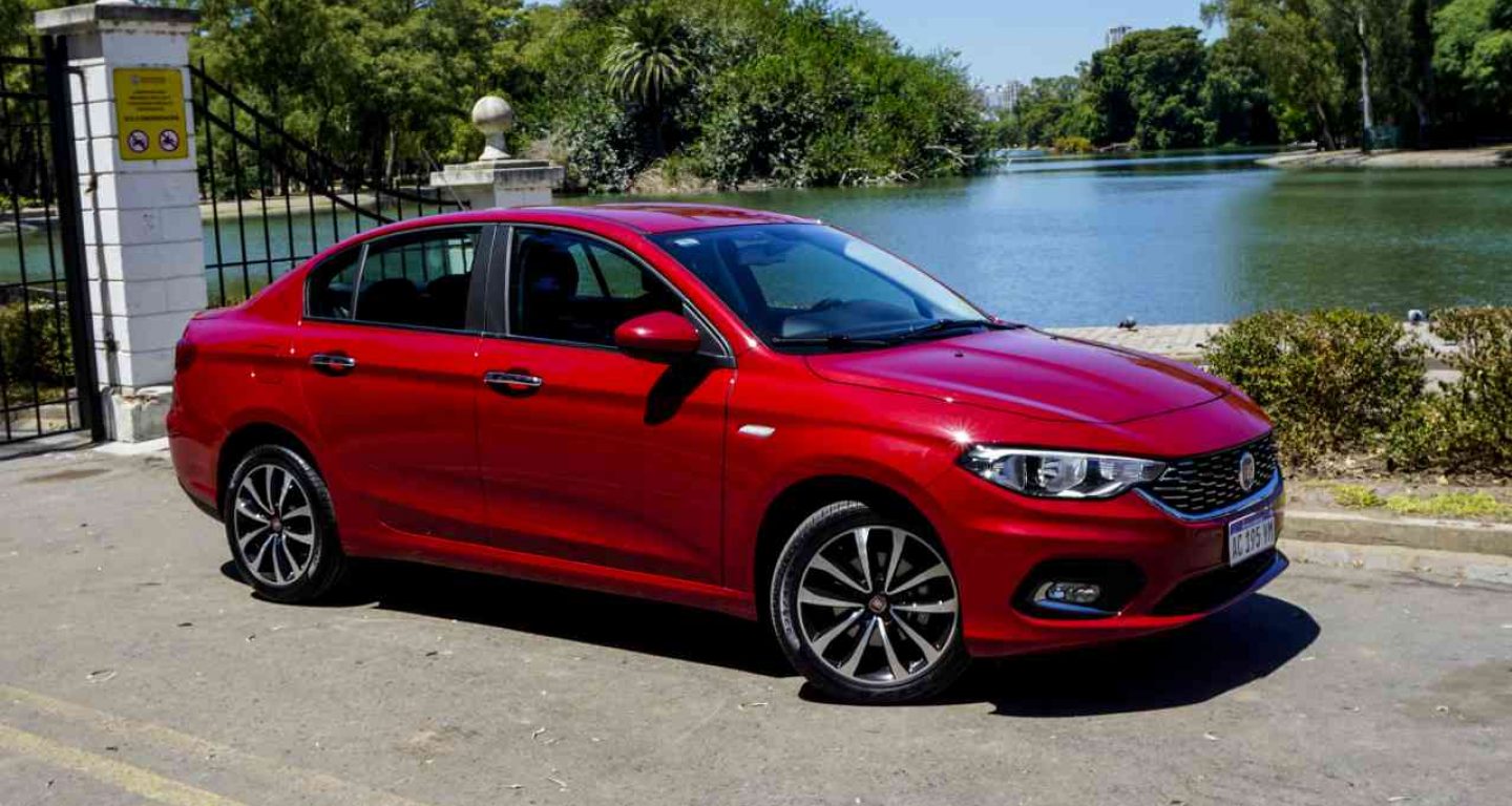 REVIEW FIAT TIPO