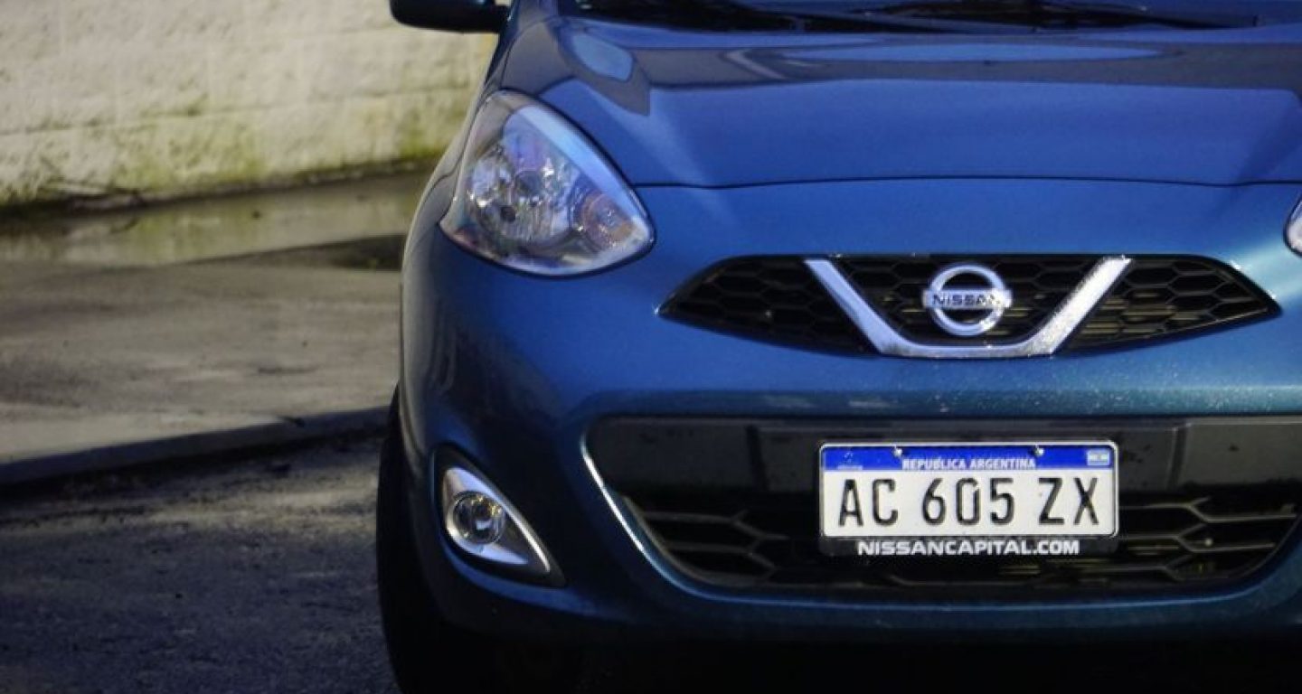 REVIEW NISSAN MARCH