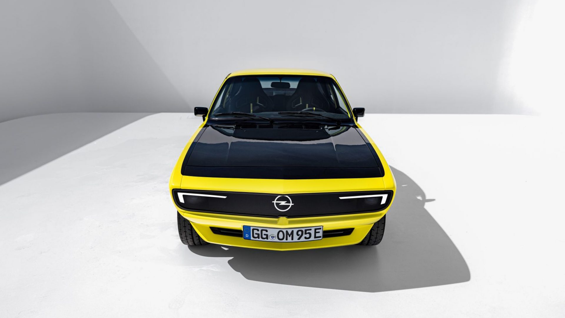 Opel-Manta-GSe-ElektroMOD-515566